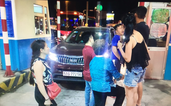 VEC E có quyền từ chối phục vụ vĩnh viễn 2 ô tô trên cao tốc?