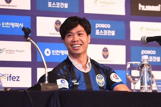 Công Phượng nhắc tới Xuân Trường và Son Heung-min trong buổi ra mắt Incheon United