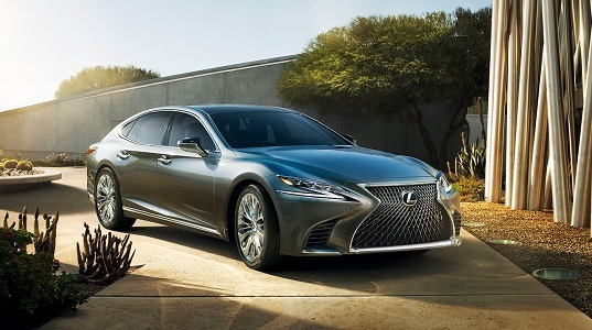 Triệu hồi xe Lexus LS500, khắc phục lỗi có thể gây chết máy