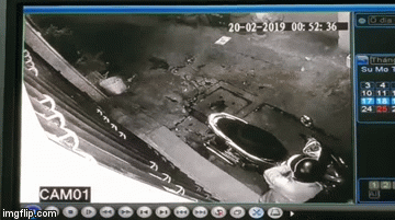 Video: Thanh niên dùng vật lạ bẻ khóa xe Air Blade trong tích tắc giữa phố