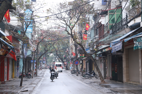 Dự báo thời tiết ngày 21/2: Gió mùa Đông Bắc tràn về, miền Bắc đón mưa lạnh