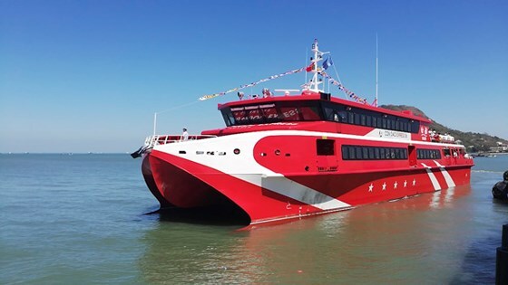 Tàu cao tốc Vũng Tàu - Côn Đảo chở 500 khách bất ngờ hỏng giữa biển