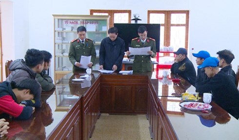 Khởi tố, bắt tạm giam đối tượng chuyên tổ chức đưa lao động vượt biên
