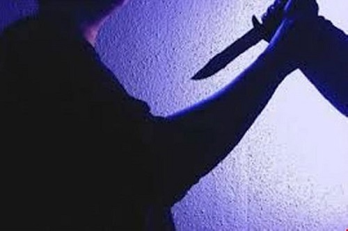 Tin tức pháp luật ngày 11/3/2019: Thấy con gái ngủ với người lạ, cha đâm nam thanh niên nguy kịch