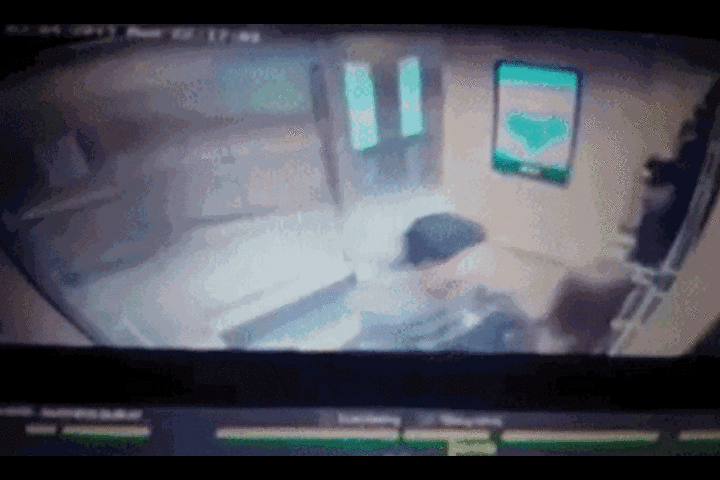 Người đàn ông cưỡng hôn cô gái trẻ trong thang máy đề nghị gặp mặt xin lỗi