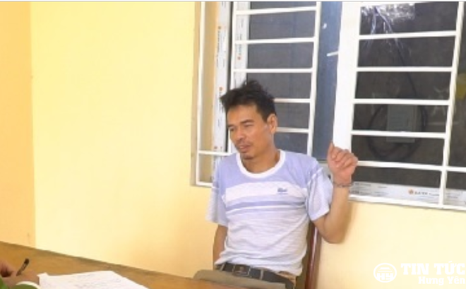 Người đàn ông vác dao chém trọng thương Trưởng, Phó công an xã rồi bỏ đi uống rượu