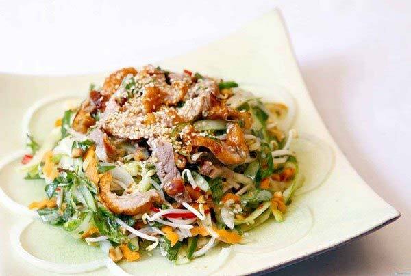 Món ngon mỗi ngày: Cách làm nộm vịt thập cẩm ngon tuyệt đỉnh