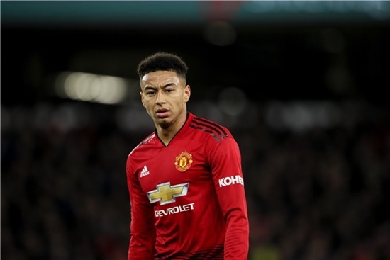 MU bại trận trước Wolves, fan Arseanal