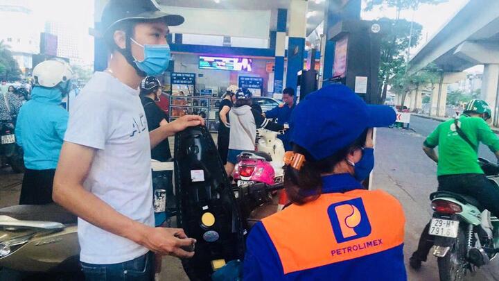 Chiều nay (18/3), giá xăng tiếp tục tăng mạnh?