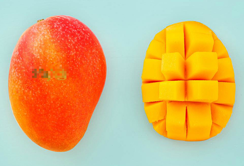 Xoài đỏ Nhật Bản về Việt Nam giá 3 triệu đồng/kg, khách muốn mua phải đặt trước