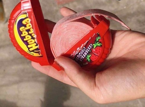 Đồ ăn vặt không rõ nguồn gốc 