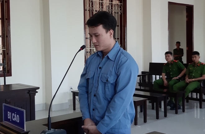 Phạt tù chung thân nam thanh niên giết người đồng tính rồi kéo thi thể vào bụi lau sậy