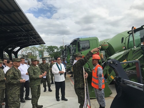 Trung Quốc viện trợ thêm cho quân đội Philippines dàn thiết bị quân sự 19 triệu USD