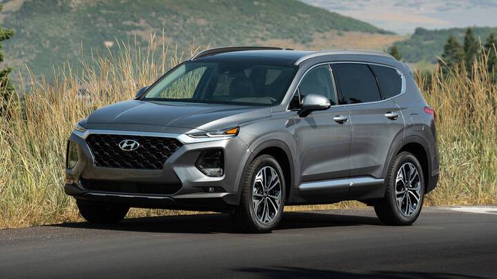 Bảng giá xe ô tô Hyundai mới nhất tháng 4/2019: Santa Fe 2019 thế hệ mới giá từ 995 triệu đồng