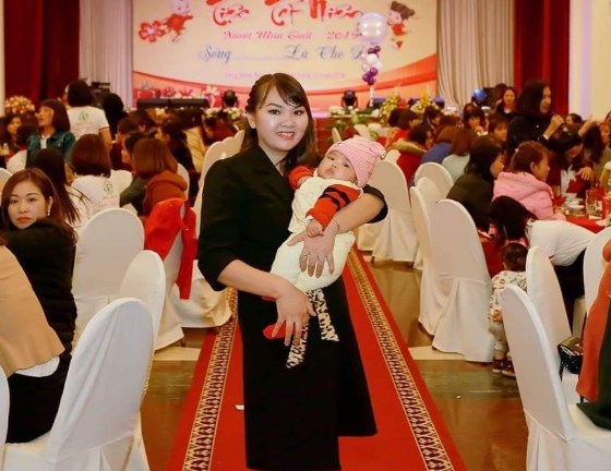 Khởi nghiệp với 500 nghìn đồng, mẹ bỉm sữa 9X có thu nhập khủng nhờ kinh doanh online