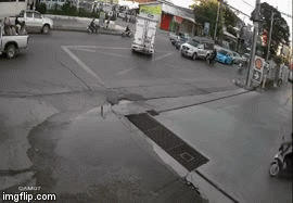 Video: Nữ tài xế 