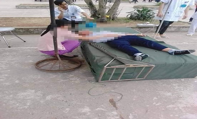 Phẫu thuật thành công cho học sinh lớp 6 bị cột nhảy cao có đinh ghim trúng đầu 