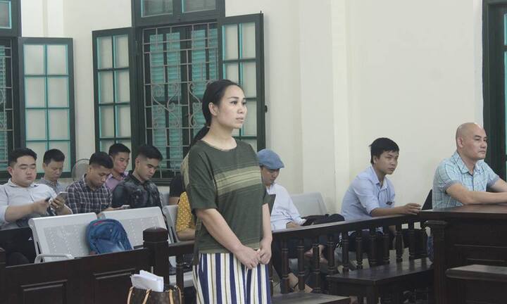 Người đàn bà cài ma tuý để 