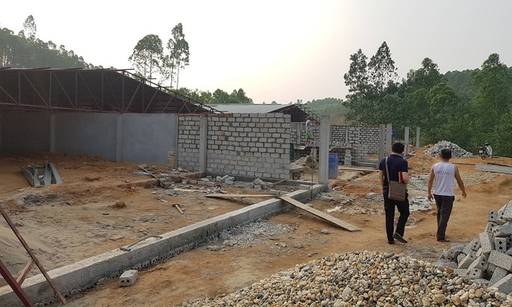 Sơn Dương, Tuyên Quang: Dùng đất rừng để xây trang trại trái phép quy mô lớn?