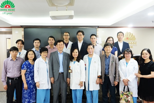 Bệnh viện Hồng Ngọc ứng dụng kỹ thuật mới trong phẫu thuật thẩm mỹ mũi của Hàn Quốc 