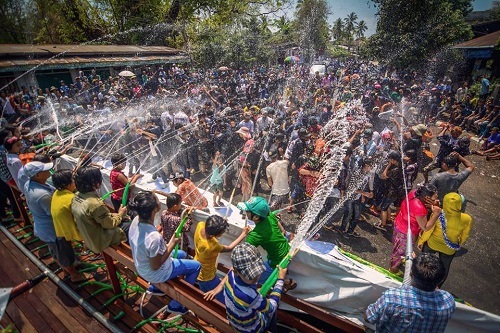 Thái Lan: 237 người chết và hàng ngàn người bị thương trong lễ Songkran 2019