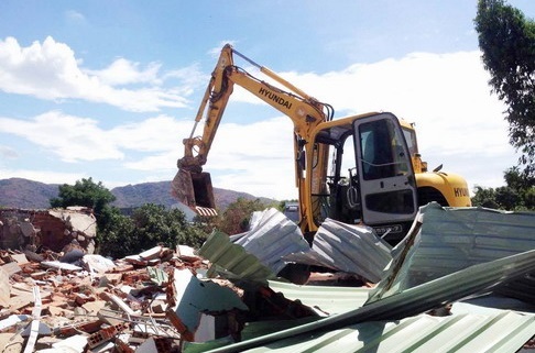 Quyết định xử phạt hành chính, cưỡng chế không đúng luật?