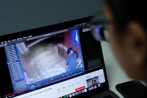 Vụ bé gái bị sàm sỡ trong thang máy: Đề nghị thu hồi thẻ luật sư của ông Nguyễn Hữu Linh