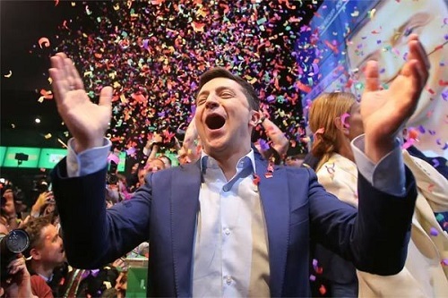 Bầu cử tổng thống Ukraine: Nam diễn viên hài giành lợi thế lớn