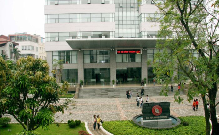 Vụ gian lận điểm thi ở Hòa Bình: 2 sinh viên Ngoại thương bị buộc thôi học