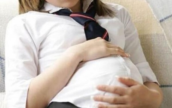 Lào Cai: Nam giáo viên bị tố quan hệ khiến nữ sinh lớp 8 mang thai