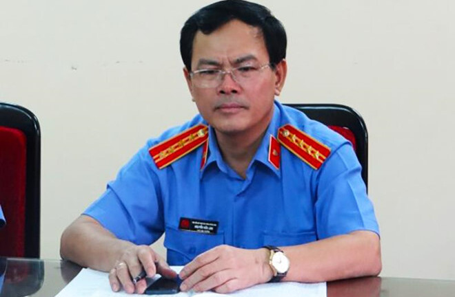 Vụ bé gái bị sàm sỡ trong thang máy: Xác minh lý lịch bị can Nguyễn Hữu Linh
