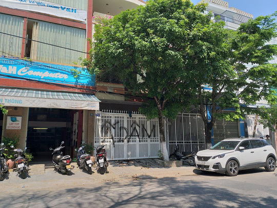 Vợ ông Nguyễn Hữu Linh 