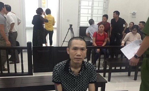 Tuyên án chung thân chồng nhẫn tâm dùng xe máy đâm vợ tử vong vì nghi ngờ