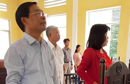 Sóc Trăng: Nguyên hiệu trưởng và thuộc cấp chiếm đoạt trên 900 triệu đồng