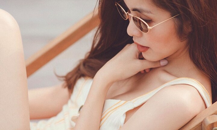 Hà Tăng vẫn đẹp sang chảnh nhưng làm nhiều người hâm mộ lo lắng vì thân hình mỏng manh