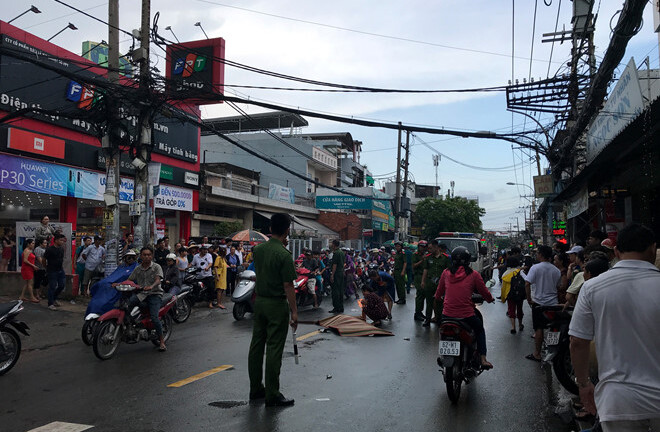 Tin tai nạn giao thông mới nhất ngày 15/5/2019: Thiếu nữ tử vong khi đi báo tin bà qua đời