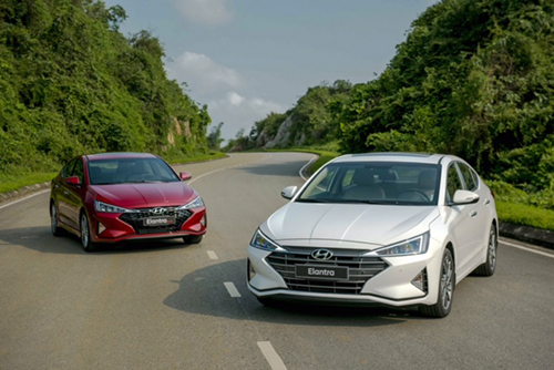 Hyundai bất ngờ tăng giá một số mẫu xế sang
