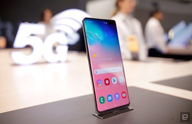 Tin tức công nghệ mới nóng nhất trong ngày hôm nay 17/5/2019: Galaxy S10 5G chính thức xuất hiện tại Mỹ 	