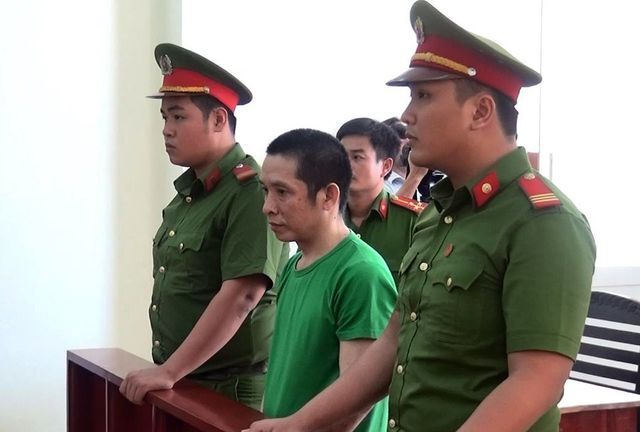 Tài xế dùng bằng giả, gây tai nạn làm 2 người chết lĩnh án 9 năm tù