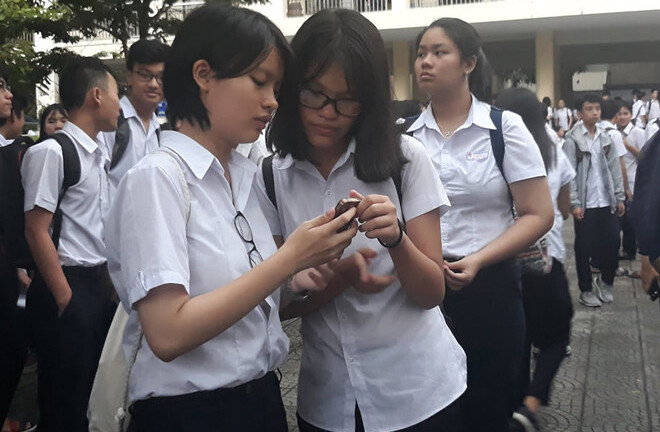 Đà Nẵng bỏ thi ngoại ngữ vào lớp 10: Học sinh yếu tiếng Anh vẫn đạt điểm cao TOEFL 