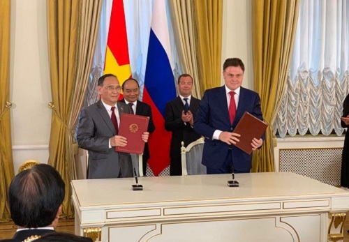 Hội Luật gia Việt Nam ký kết Thỏa thuận hợp tác chiến lược với Hội Luật gia Liên bang Nga