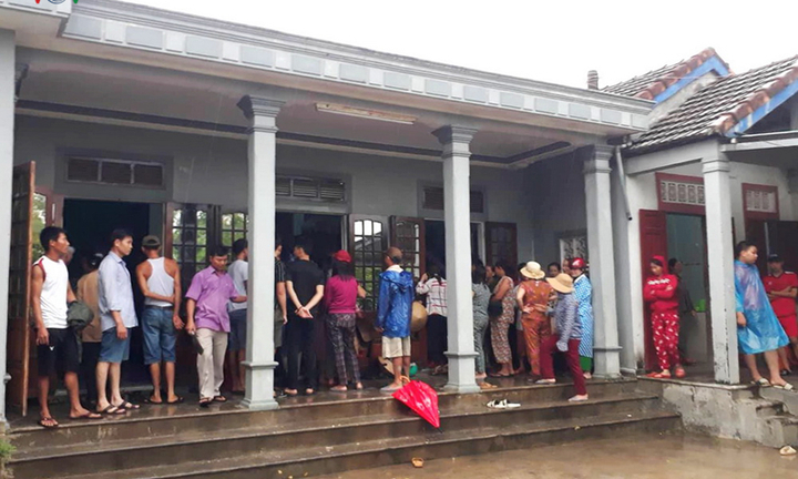Đang làm ruộng người phụ nữ 42 tuổi bị sét đánh tử vong