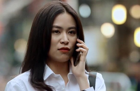 Tranh cãi về diễn xuất của Hoàng Thùy Linh trong