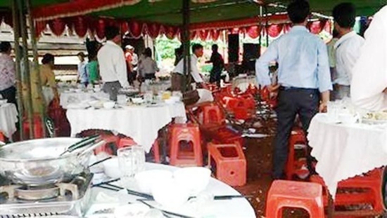 Nghệ An: Đi giúp đám cưới, công an viên tử vong sau xô xát