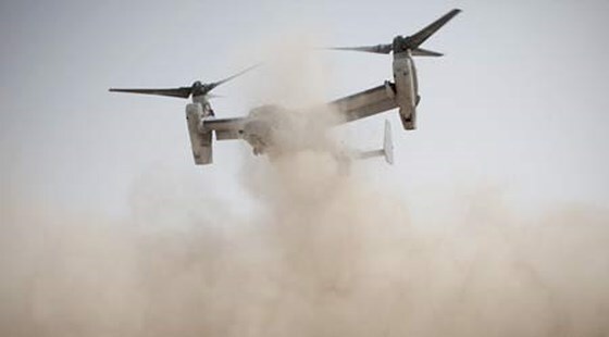 Trực thăng quân đội Mỹ tan nát khi hạ cánh ở Afghanistan