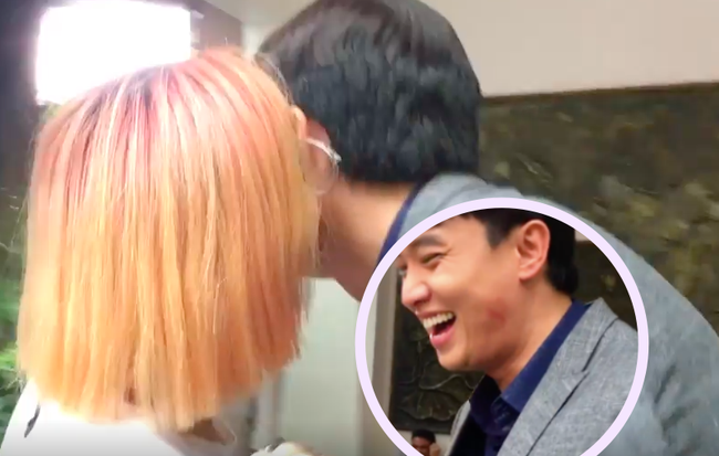 Cô gái lạ hôn lên má Quốc Trường “Về nhà đi con” là ai?