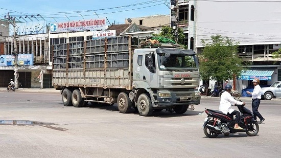 Tin tức tai nạn giao thông mới nhất hôm nay 6/6/2019: Xe tải chạy vào đường cấm đâm 1 người tử vong