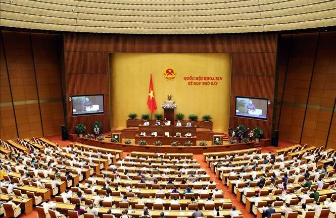 Sáng nay (6/6), Phó Thủ tướng Phạm Bình Minh đăng đàn trả lời chất vấn