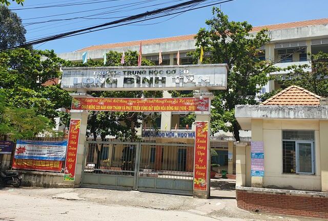 Đồng Nai: Thầy giáo thừa nhận nhờ học sinh lớp 6 chấm điểm thi học kỳ hộ