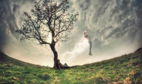 Bí ẩn cuộc sống sau cái chết: Linh hồn con người dịch chuyển đến sa mạc?